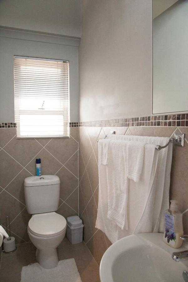 D'Urbanmist Self-Catering Guest House Durbanville Eksteriør billede